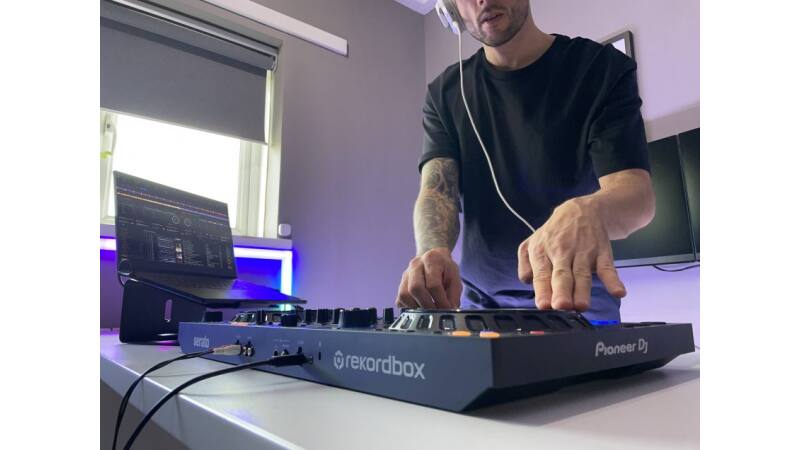 Pioneer DJ DDJ-FLX6 